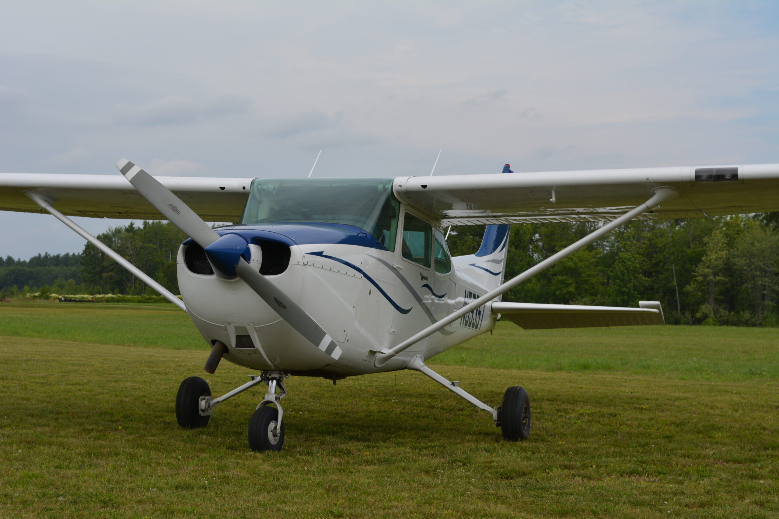 1985 Cessna 172